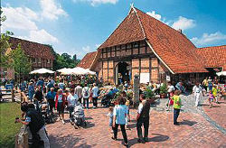 Meyers Hof (c) Erlebniszoo Hannover